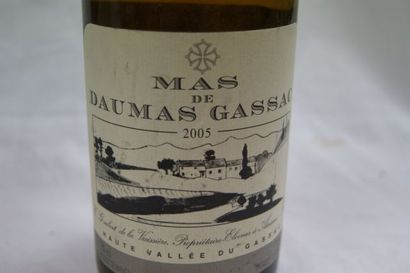 null 6	 bouteilles de Mas de Daumas, Gassac blanc, 	2005