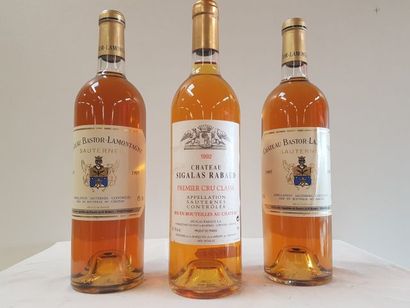 null Lot de 3 bouteilles de Sauternes : 1 de Château Sigalas Rabaud, 1992 ; 2 de...