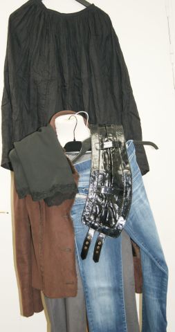 null Lot de vêtements pour femme comprenant une ceinture en simili cuir (Nathalie...