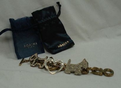 null AGATHA Lot de bijoux fantaisie, comprenant un bracelet en métal doré et 3 broches...