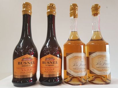 null Lot de 4 bouteilles : 2 Fine Calvados VS Pères François (Vieilli en foudres...