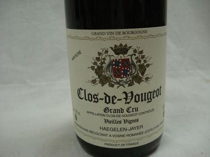 null 1 bouteille de Clos Vougeot, domaine Haegelen Jayer, 2004