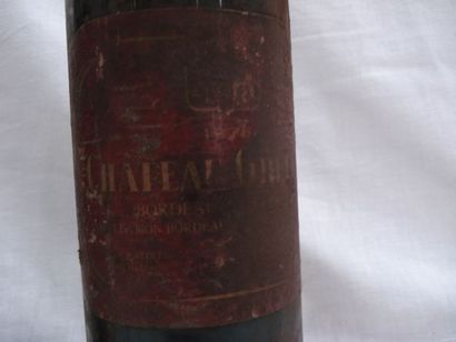 null Lot de 3 bouteilles de vin : Château Gréteau 1975 (ets, LB) / 1 de vin de Tourraine,...