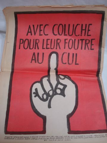 null Exemplaire du Charlie Hebdo du 1er avril 1981 "Coluche, enfin les 22 affiches...