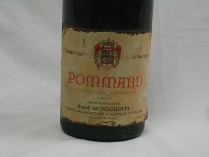 null 1 bouteille de Pommard, André Montchovet, 1992. (étiquette en partie décoll...