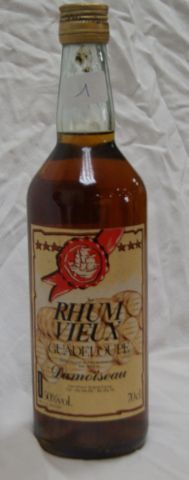 null 1 bouteille de Rhum Damoiseau (Guadeloupe), 70 cl