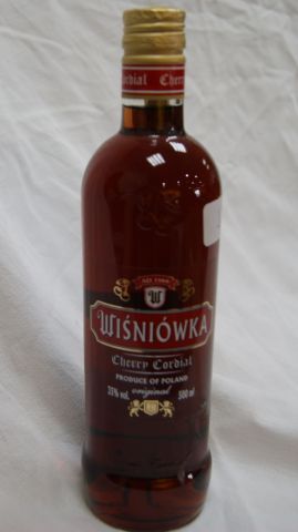 null 1 bouteille de "Wisniowka" (cherry polonais), 500 ml