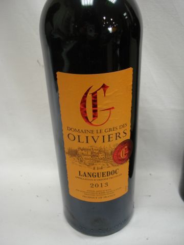null Lot de 12 bouteilles de vins diverses : 1 Côteaux du Languedoc 2003, 1 Côteaux...