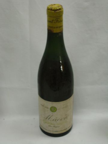 null Lot de 6 bouteilles de Bourgogne : 1 Mâcon blanc sans milllésime (B, es), 1...