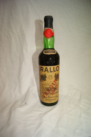 null 1 bouteille de Marsala (vin de Sicile) Rallo. 75 cl