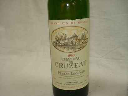 null 5 bouteilles de Château de Cruzeau (Graves Blanc), 1988