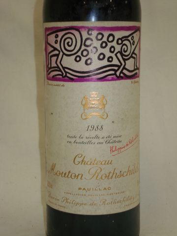 null 1 bouteille de Pauillac, Mouton Rothschild, 1988 (LB)