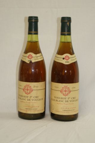 null 2 bouteilles de Vougeot 1er Cru Clos blanc , Domaine L'héritier Guyot, 1983....