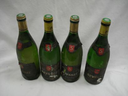 null 4 bouteilles de vin blanc Seyssel , 1996. Esa