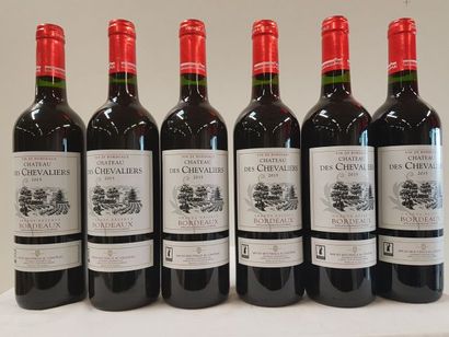 null 6	 bouteilles de Château des Chevaliers, Grande Réserve, Bordeaux, Vignobles...