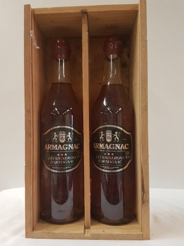 null 2	 bouteilles d'Armagnac, Les Vignerons d'Armagnac, Coffret Bois