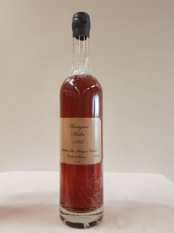 null 1	 bouteille de Bas Armagnac Mader 1962 (capsule légèremant abimée)