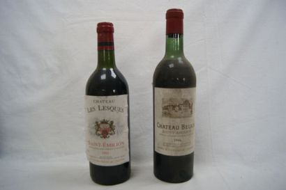 null Lot de 2 bouteilles de Saint Emilion : Château Belair, 1966 (els, B) et Château...
