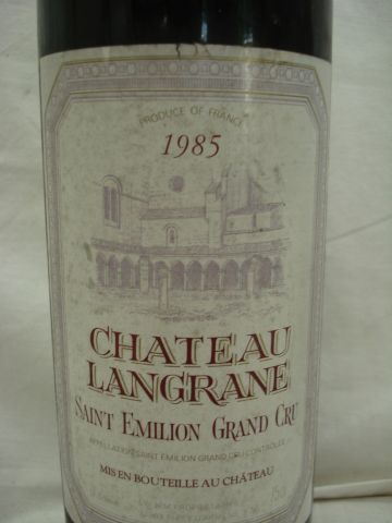null Lot de 2 bouteilles de vin rouge : 1 de Saint Emilion Grand Cru, Château Langrane,...