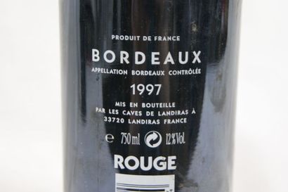 null Lot de de 2 bouteilles de vin : Bordeaux Blanc "Statue de la Liberté" et Bordeaux...