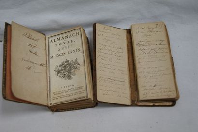 null Lot comprenant un Almanach royal (1779) et un carnet de bal relié. 12 et 11...