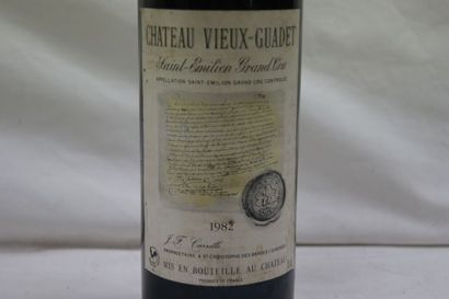 null 1 bouteille de Saint Emilion Grand Cru, Château Vieux Guadet, 1982 (B, es)