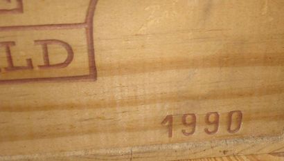 null 12 bouteilles de Grand Vin de Lafite Rothschild, 1990. CBO.