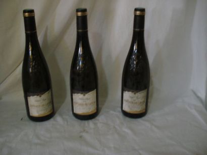 null 3 bouteilles de Côteaux du Layon, Château Piegüe, 2003.