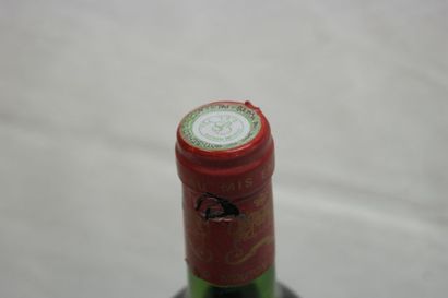 null 1 bouteille de Château Mouton Rothschild, 1980 (B, capsule abîmée).