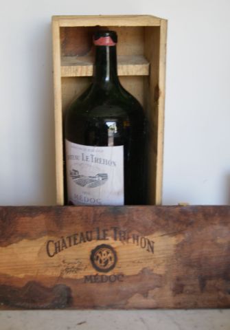 null 1 Impériale de Médoc, Château le Tréhon,1975. (esa, B, cire abîmée). CBO