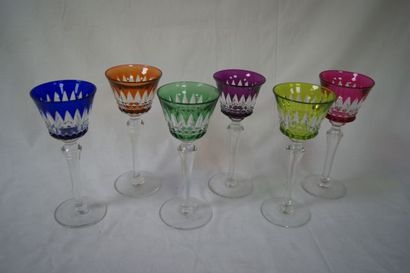 null BACCARAT Série de 6 verres en cristal taillé bicolore. Modèle Piccadilly. Haut.:...