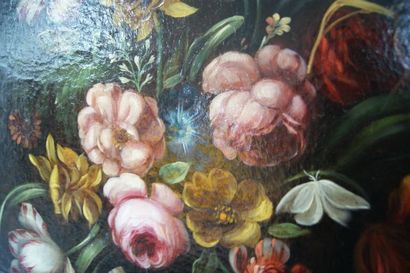 null Ecole du XIXe siècle "Nature morte au bouquet de fleurs" Huile sur toile. (revernie...