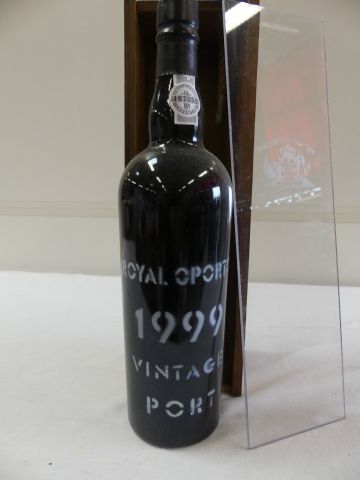 null Coffret Bois d'1 bouteille de Porto Royal Oporto Vintage, 1999