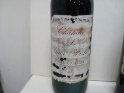 null Lot de 6 bouteilles de vin rouge : 2 de Château Le Vieux Porche 1988, Medoc...