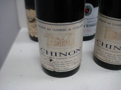 null Lot de 6 bouteilles de vin rouge : 3 de Chinon 1995, Brouilly 1989, Fleurie...