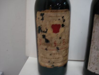 null Lot de 6 bouteilles de vin rouge : 2 Puisseguin Saint Emilion 1994 (ea, LB),...