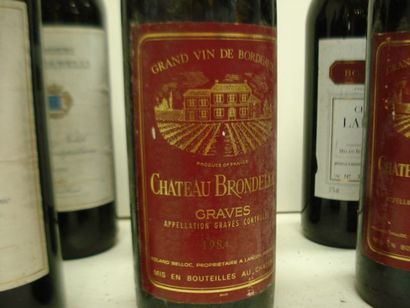 null Lot de 6 bouteilles de vin rouge : 2 Poderi Boscarelli 1994, 2 Château Brondelle...