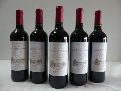 null 5 bouteilles de Château La Bernade, Côtes de Blaye, Cuvée Tradition, 2011 (Niveau...