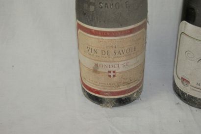 null Lot de 3 bouteilles de vins rouges : Mercurey 1978 (B), Mondeuse 1994 (LB) et...