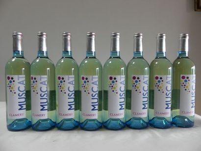 null 8 bouteilles de Muscat, Clamery, Côtes de Thongue, 2013
