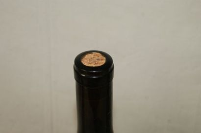 null Lot de 2 bouteilles de vins blancs : 1 de Pouilly-Fuissé, les Préauds, 2007...