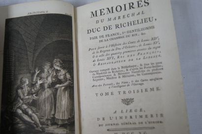 null Lot de 5 livres : Le Bailly "Fables" Paris, Chaumerot, 1811 / Swift "Les voyages...