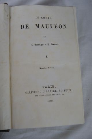 null Lot de 4 livres : Couailhac et Bernard "Le comte de Mauléon" tome 1 Paris, Ollivier,...