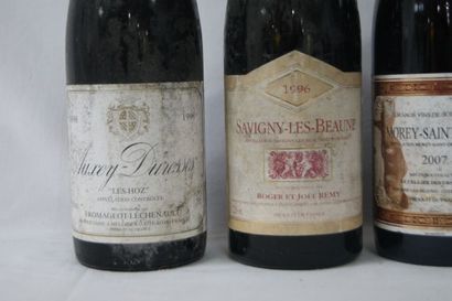 null Lot de 5 bouteilles de Bourgogne ; 2 Morey Saibt Denis 2007, 1 Aloxe Corton...