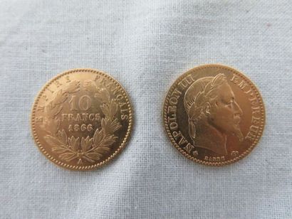 null Lot de 2 pièces de 10 frs or NAPOLEON III Tête laurée 1963 et 1966 . Poids chacunes...