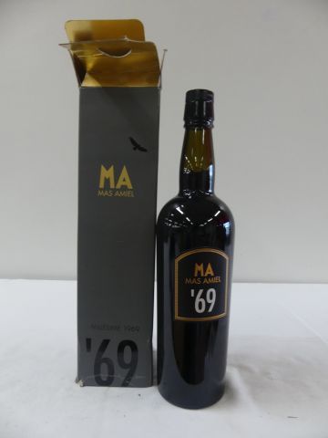 null Coffret d'1 bouteille de Liquoreux, Mas Amiel, Maury, Millésime 1969