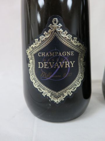 null 2 bouteilles de champagne Devavry, 2011