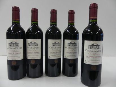 null 5 bouteilles Château de Musset, Lalande de Pomerol, La Cuvée Apollinaire, Médaille...