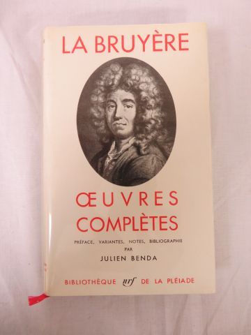 null LA BRUYERE " oeuvres complètes " Bibliothèque de la pleiade , 1951.