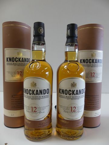 null 2 Whisky Knockando 12 ans d'âge Single Malt. 70 cl. 43 % vol en coffret ind...